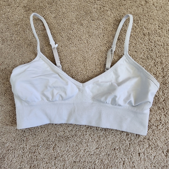 Lululemon Ebb to Street II bra - Picture 5 of 9